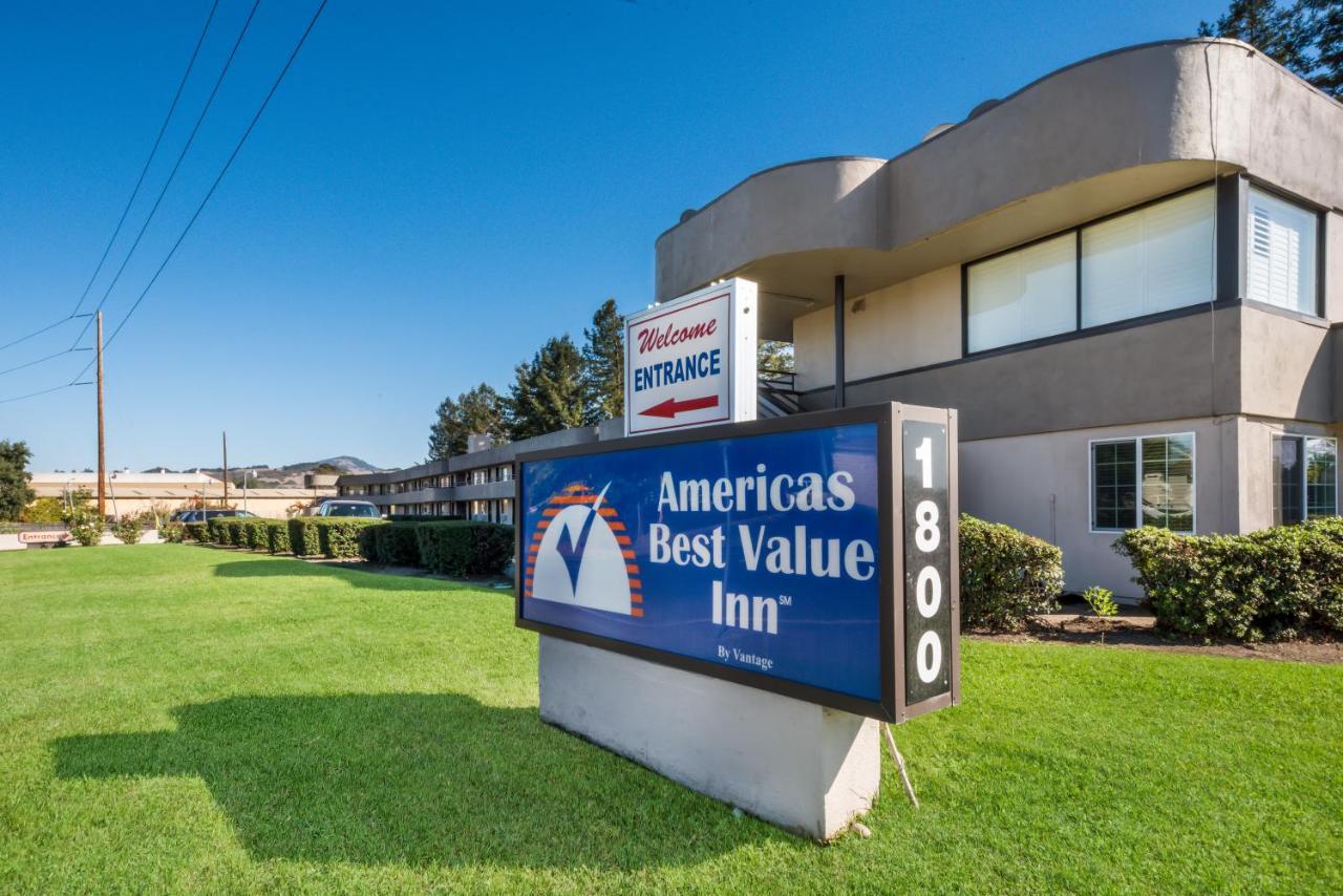 Americas Best Value Inn Санта Роза Екстериор снимка