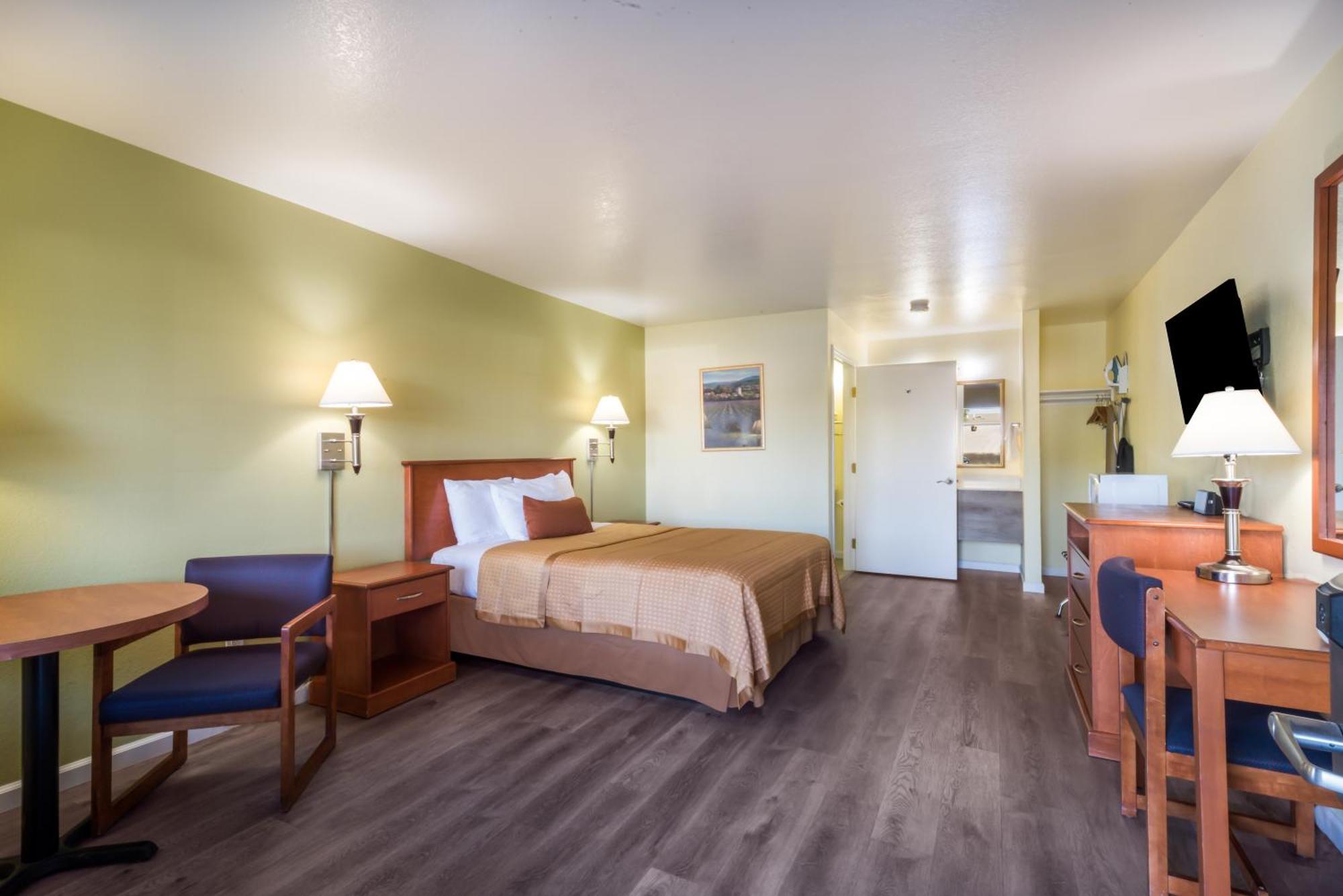 Americas Best Value Inn Санта Роза Екстериор снимка