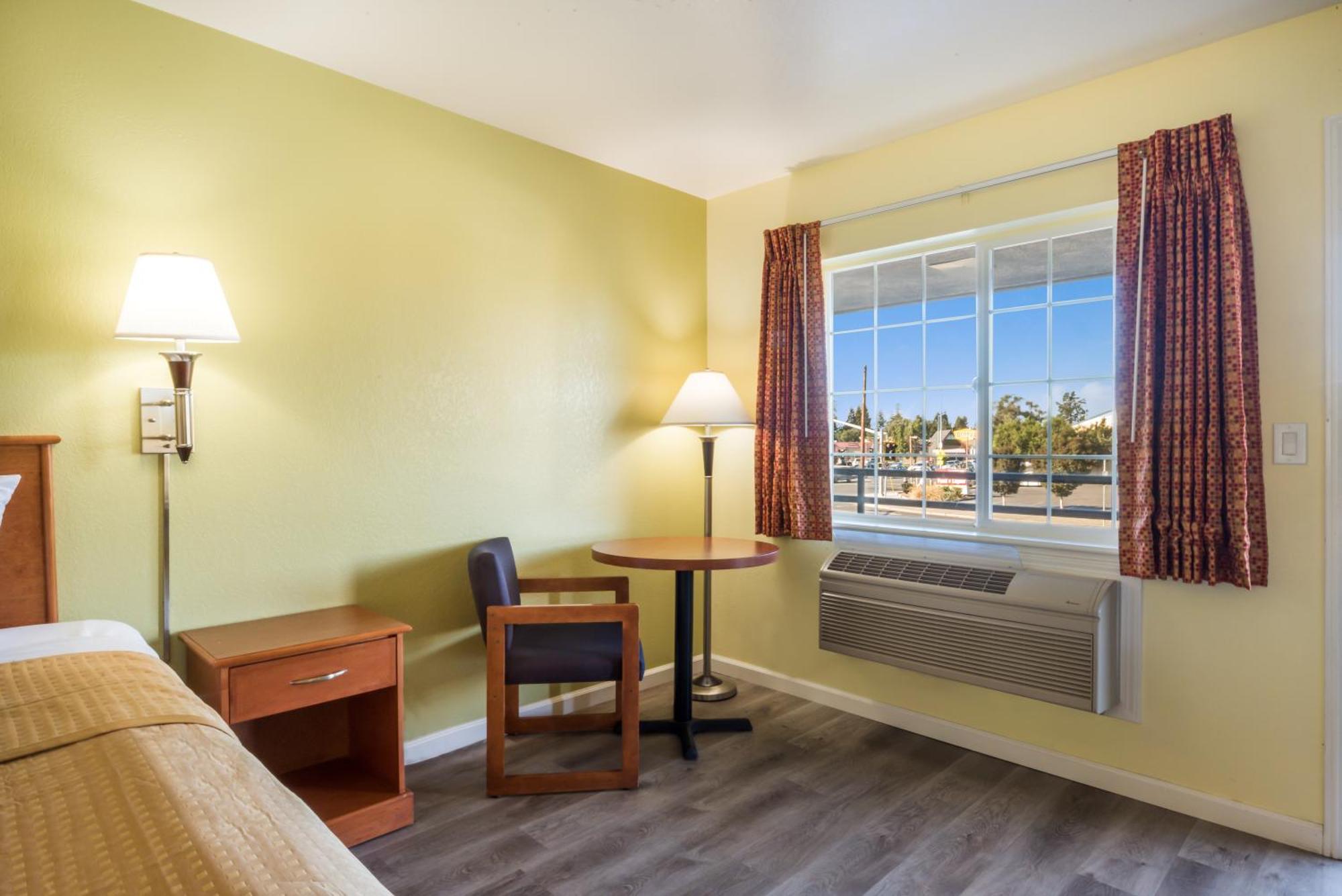 Americas Best Value Inn Санта Роза Екстериор снимка
