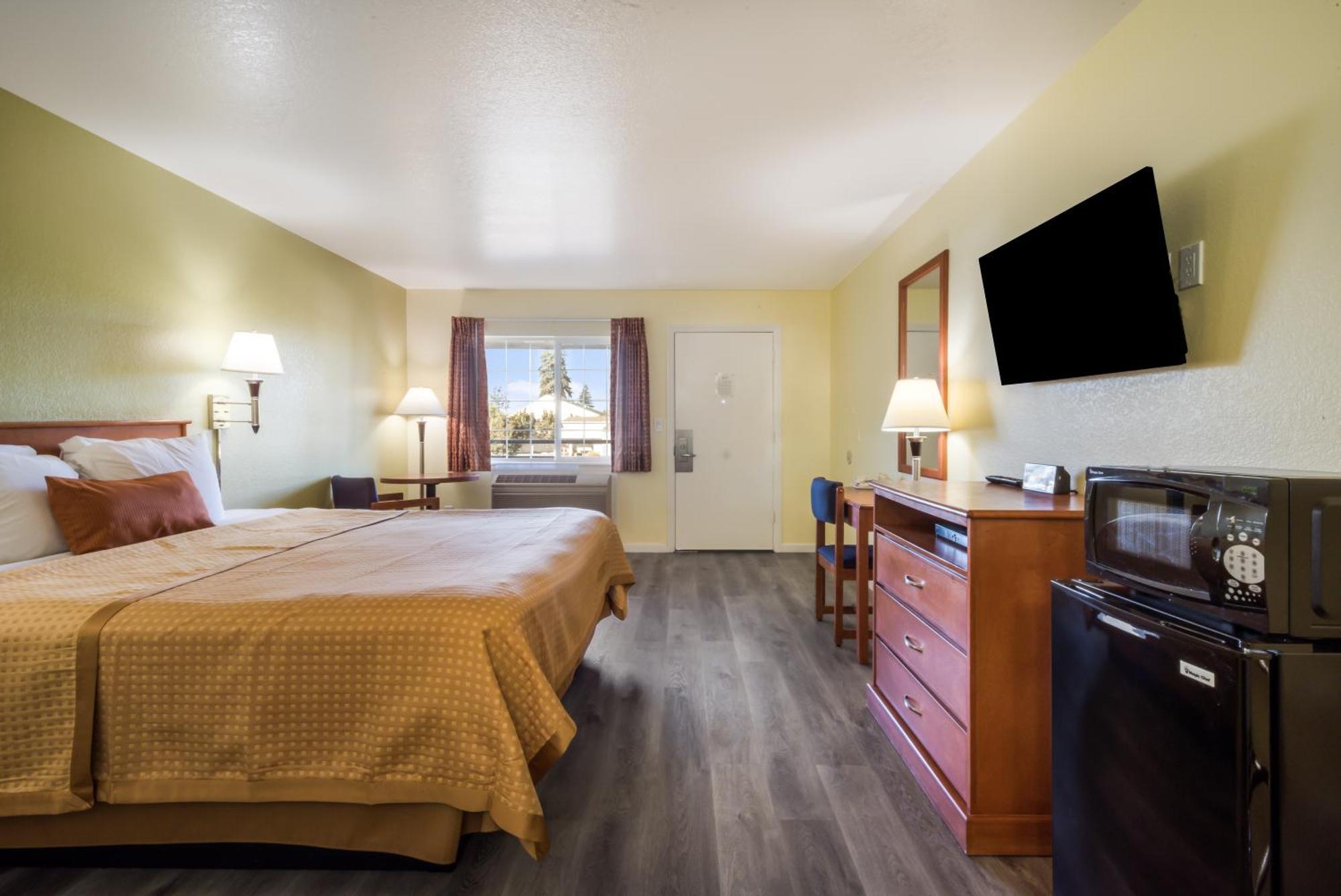 Americas Best Value Inn Санта Роза Екстериор снимка