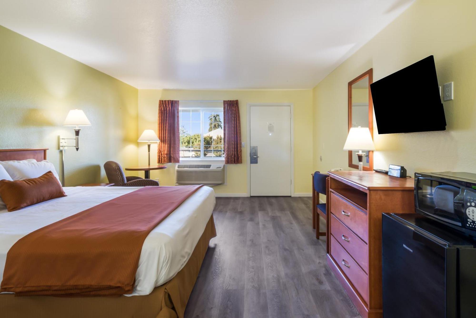 Americas Best Value Inn Санта Роза Екстериор снимка